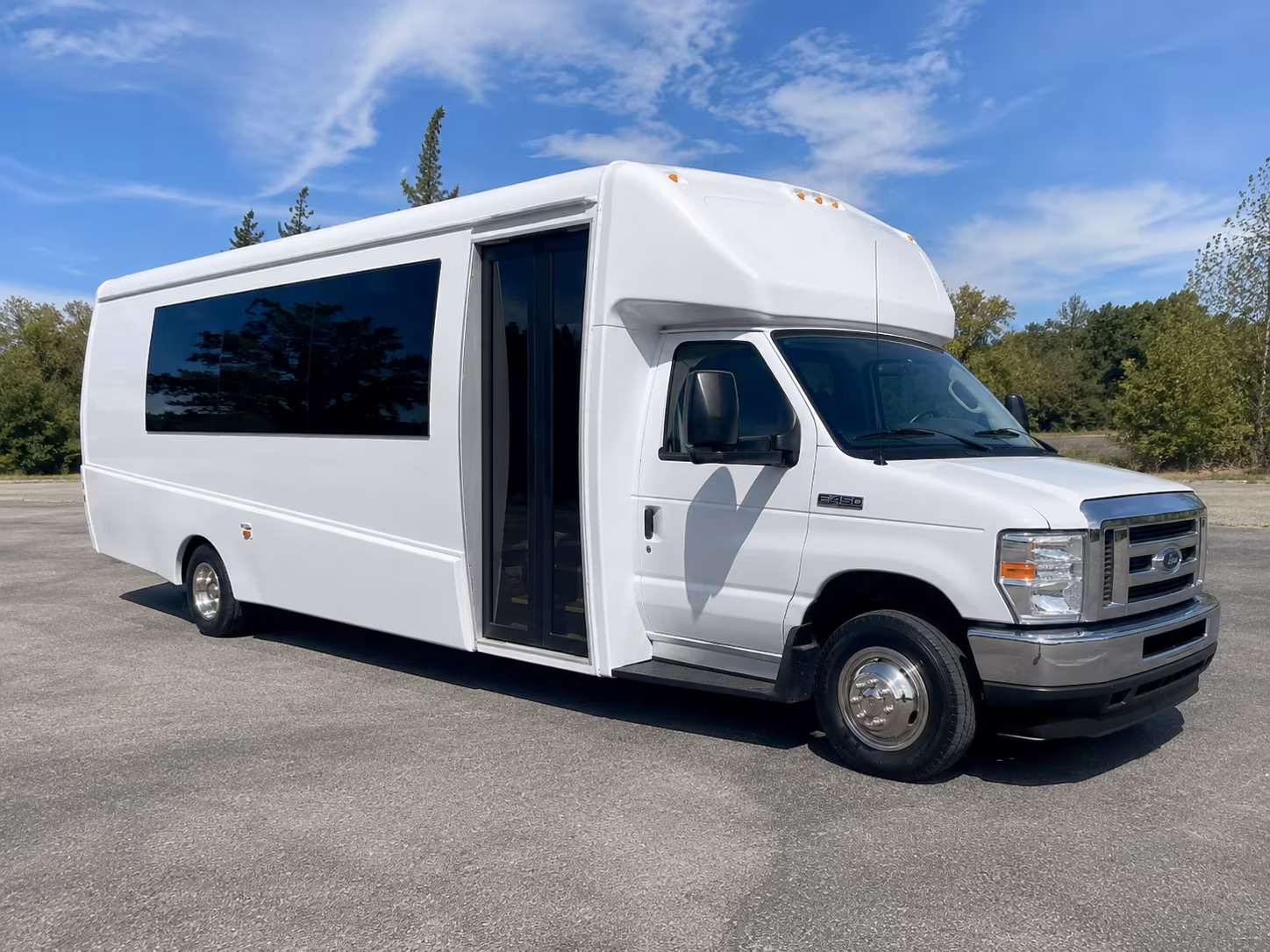 Salt Lake City Birthday, Sweet 16, & Quinceañera Party Bus Rentals